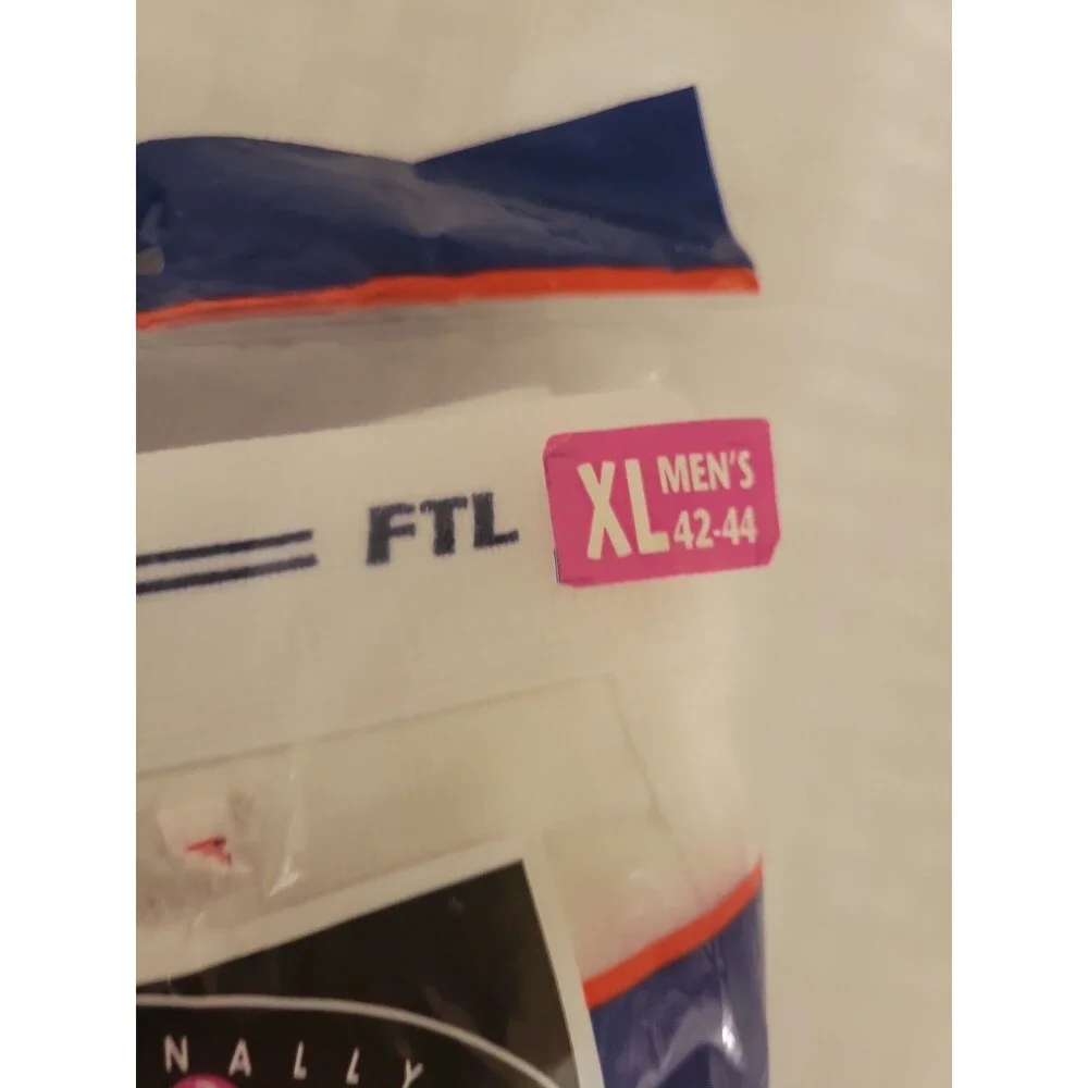 NWT VTG Deadstock Fruit of The Loom 3 Pack Mens White Briefs Size Large 1996